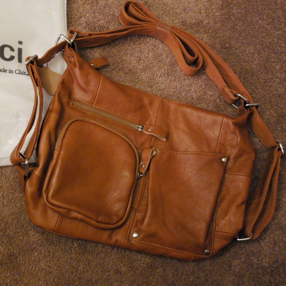 Lecxci genuine leather cross body purse